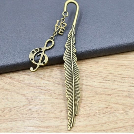 Taobao Music Stationery G Clef and Love Feather Bookmark in a Giftbox - Gold