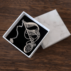 Metal Artistic Quaver Bookmark in a Giftbox - Silver